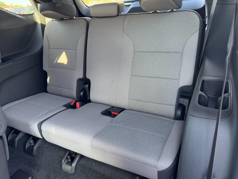 Chevrolet Traverse Vehicle Image 08