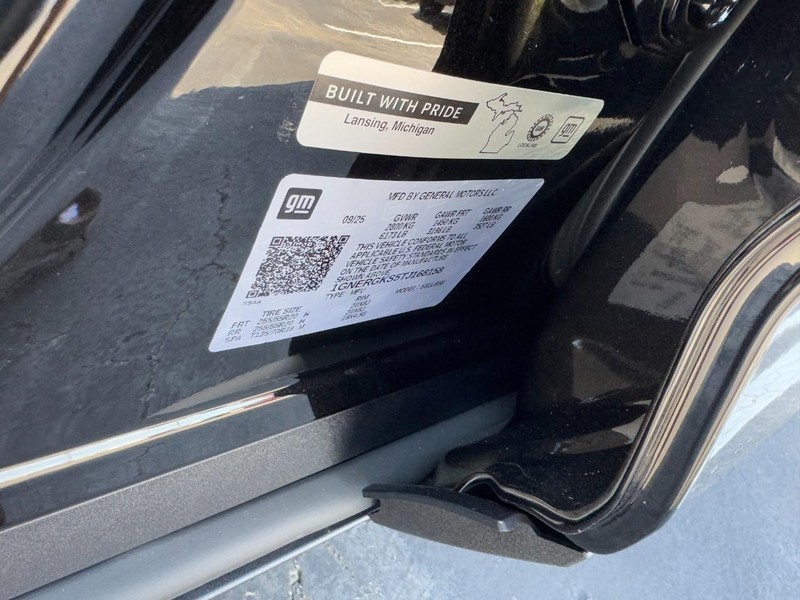 Chevrolet Traverse Vehicle Image 18