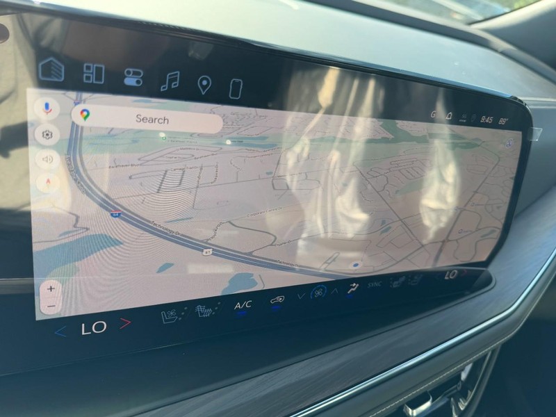 Chevrolet Tahoe Vehicle Image 15