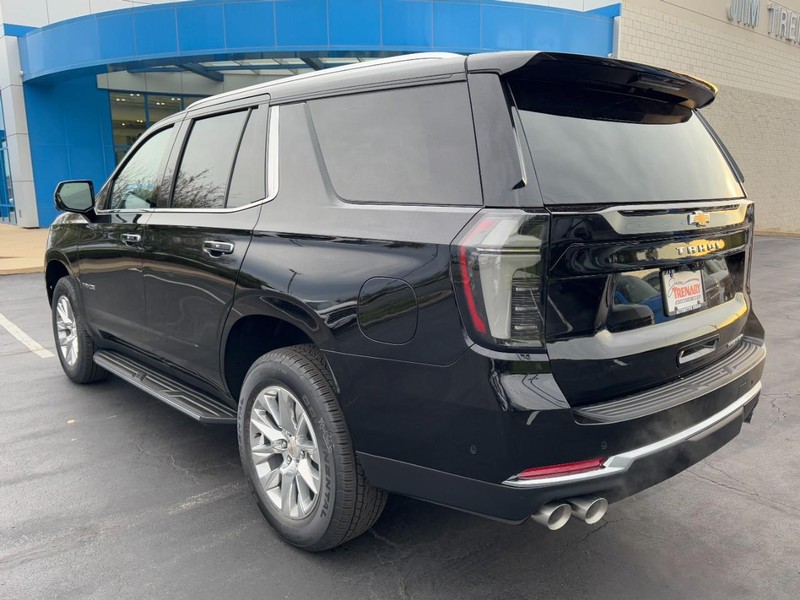 Chevrolet Tahoe Vehicle Image 05