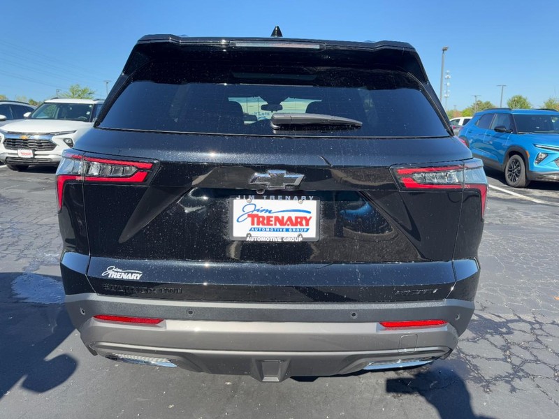 Chevrolet Equinox Vehicle Image 04