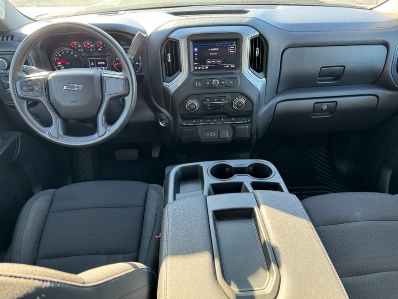 Chevrolet Silverado 1500 Vehicle Image 09