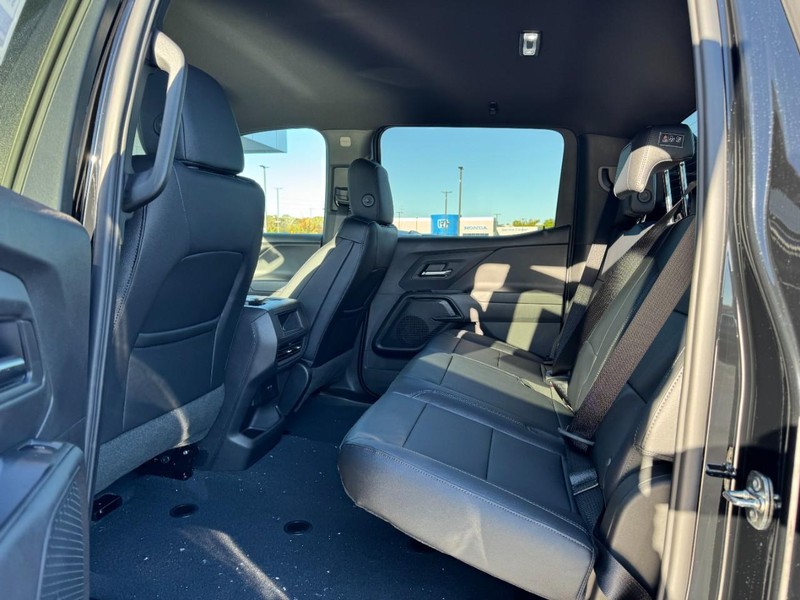 Chevrolet Silverado EV Vehicle Image 08