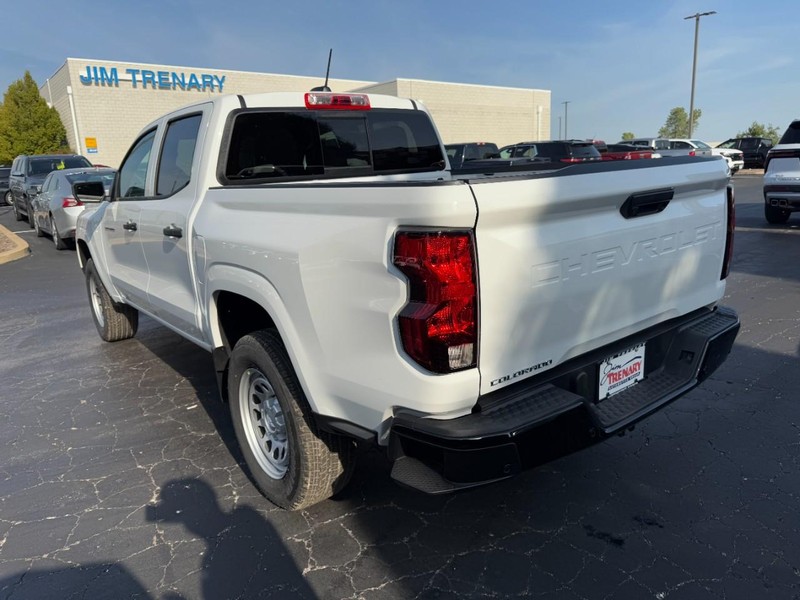 Chevrolet Colorado Vehicle Image 05