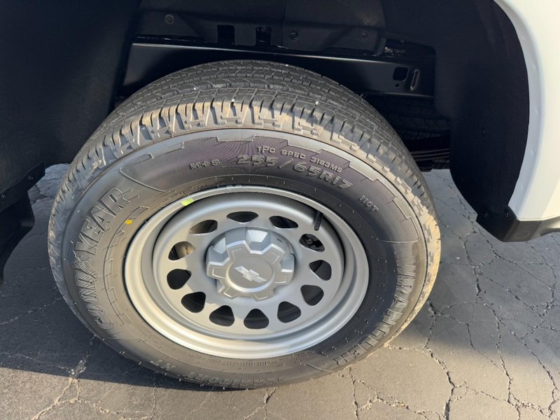 Chevrolet Colorado Vehicle Image 06