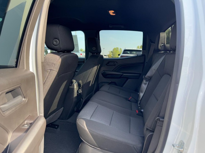 Chevrolet Colorado Vehicle Image 08