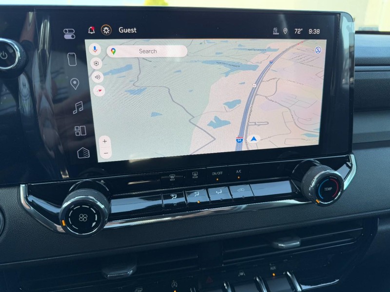 Chevrolet Colorado Vehicle Image 15