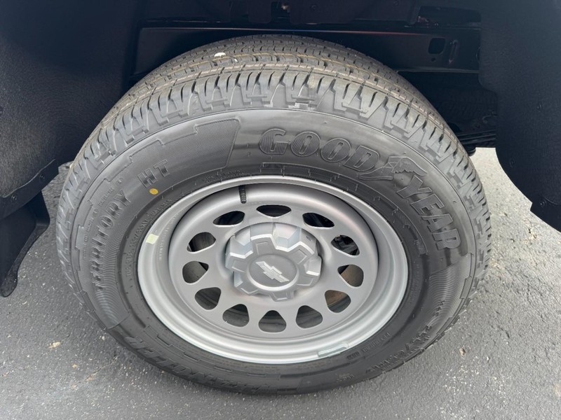 Chevrolet Colorado Vehicle Image 05