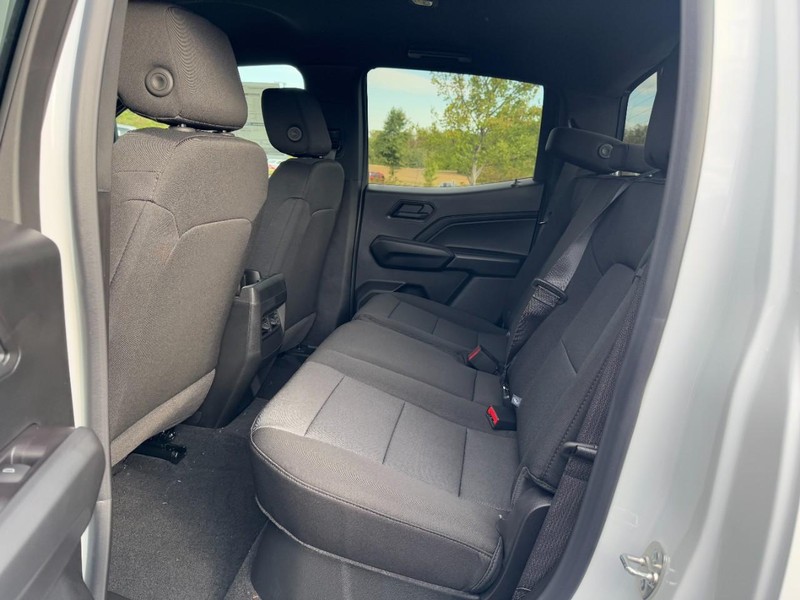 Chevrolet Colorado Vehicle Image 07