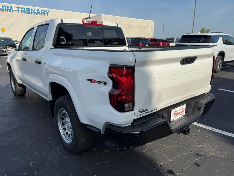 Chevrolet Colorado Vehicle Image 05