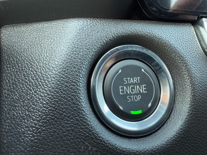 Chevrolet Colorado Vehicle Image 19