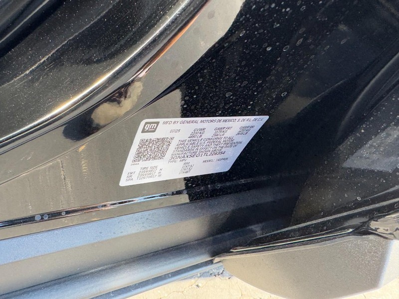 Chevrolet Equinox Vehicle Image 18