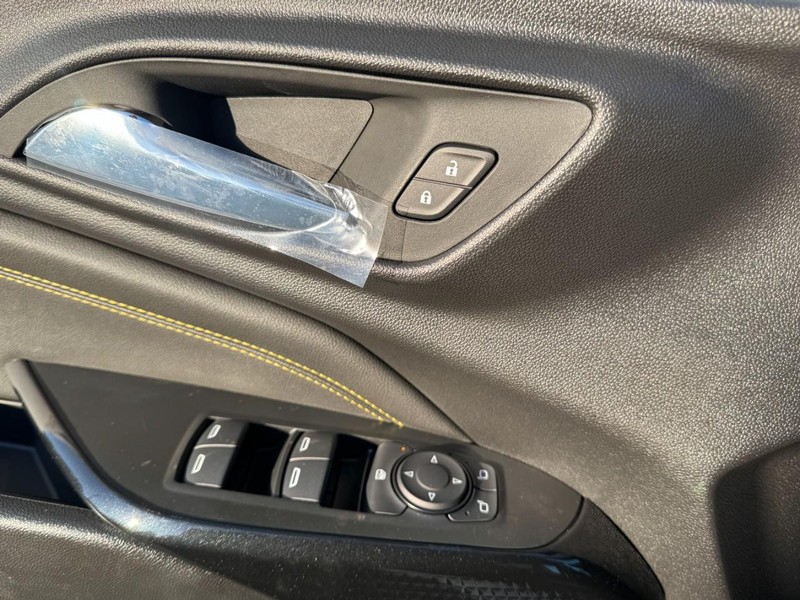 Chevrolet Trax Vehicle Image 08