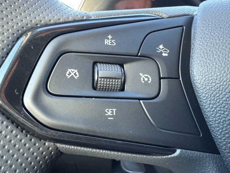 Chevrolet Trax Vehicle Image 09