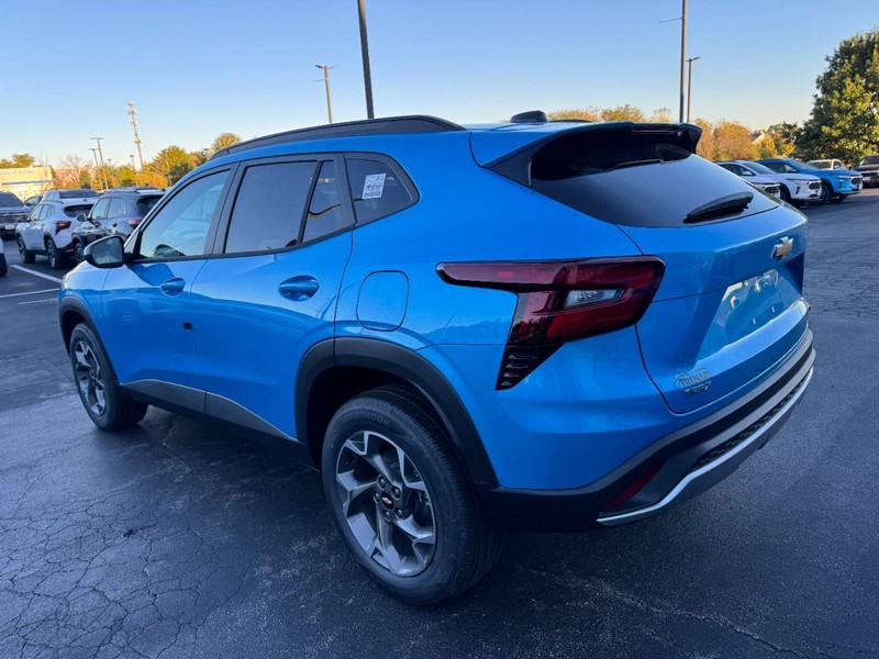 Chevrolet Trax Vehicle Image 04