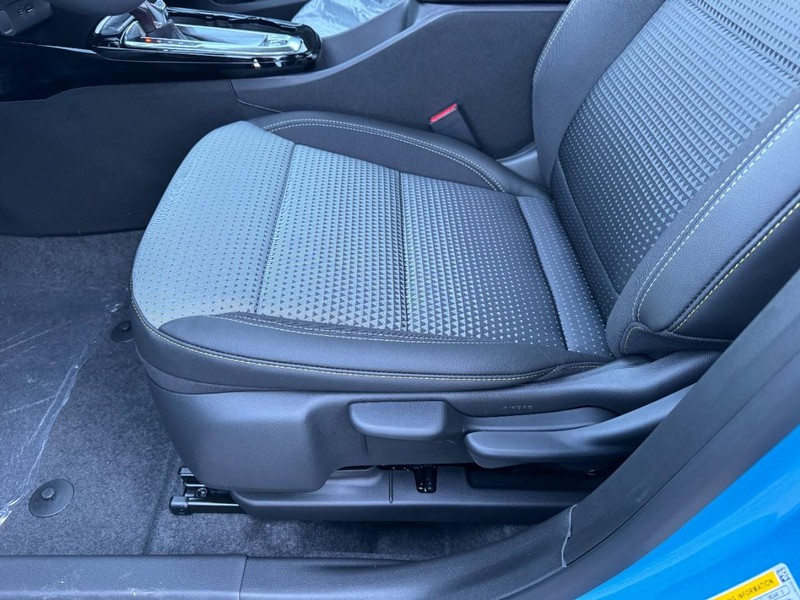 Chevrolet Trax Vehicle Image 06