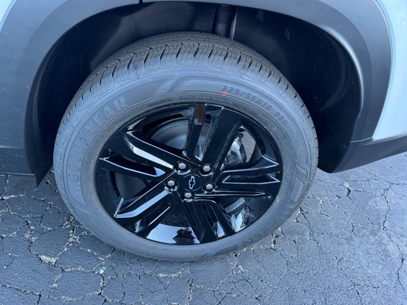 Chevrolet Trax Vehicle Image 06