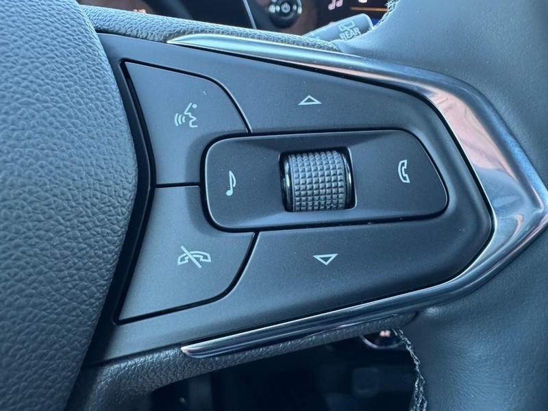 Chevrolet Trax Vehicle Image 11