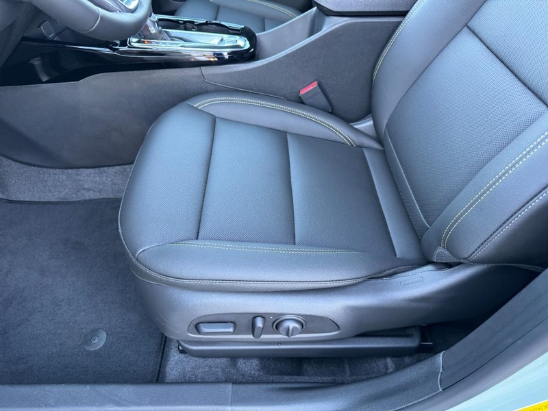 Chevrolet Trax Vehicle Image 09