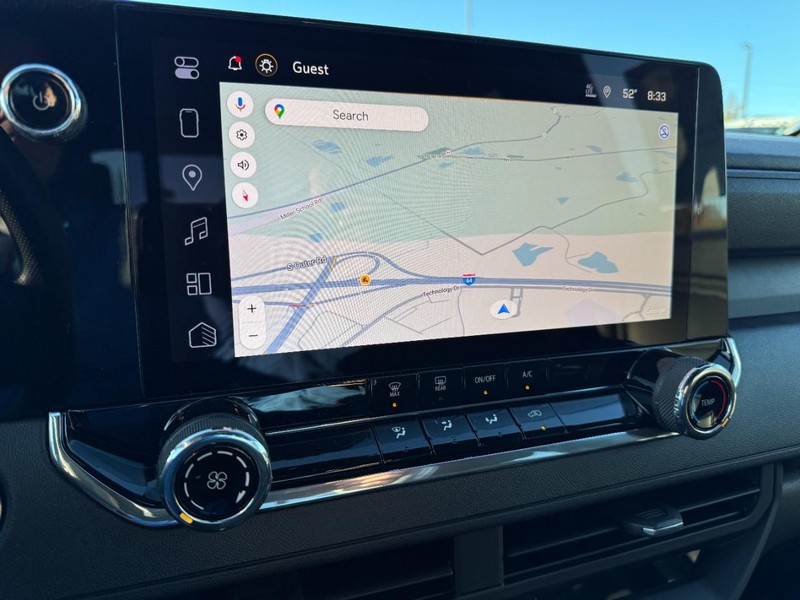 Chevrolet Colorado Vehicle Image 16