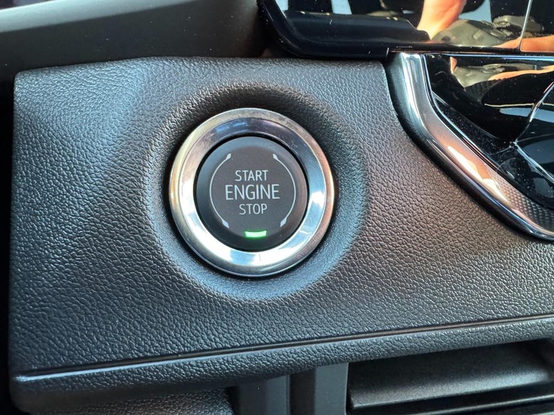 Chevrolet Colorado Vehicle Image 18