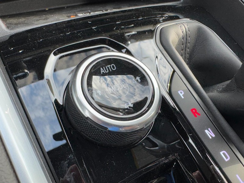 Chevrolet Colorado Vehicle Image 19