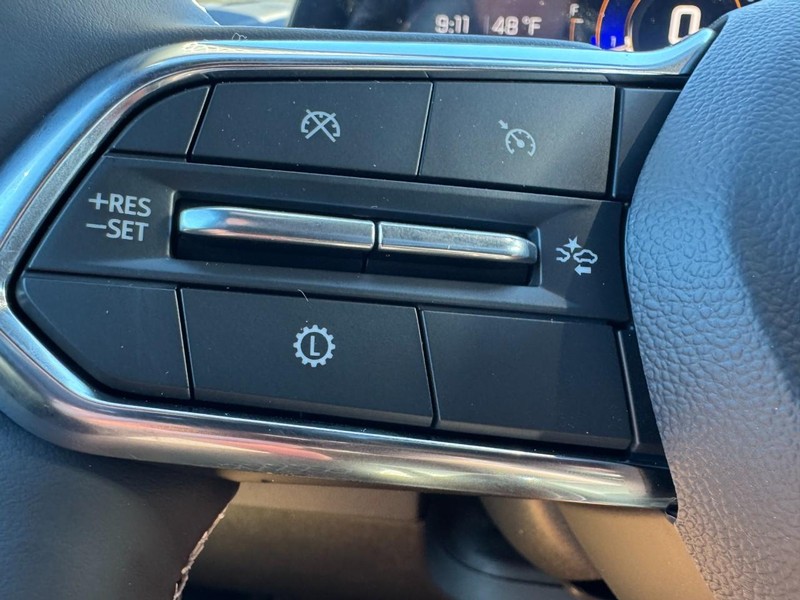 Chevrolet Traverse Vehicle Image 11