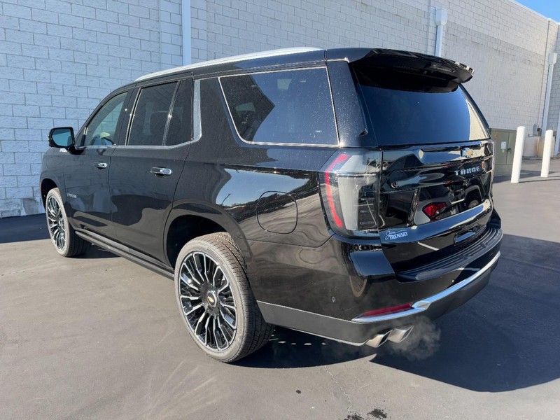 Chevrolet Tahoe Vehicle Image 05