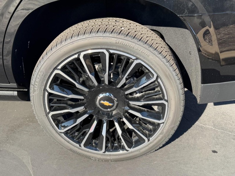 Chevrolet Tahoe Vehicle Image 06