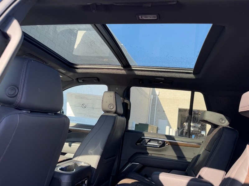 Chevrolet Tahoe Vehicle Image 08