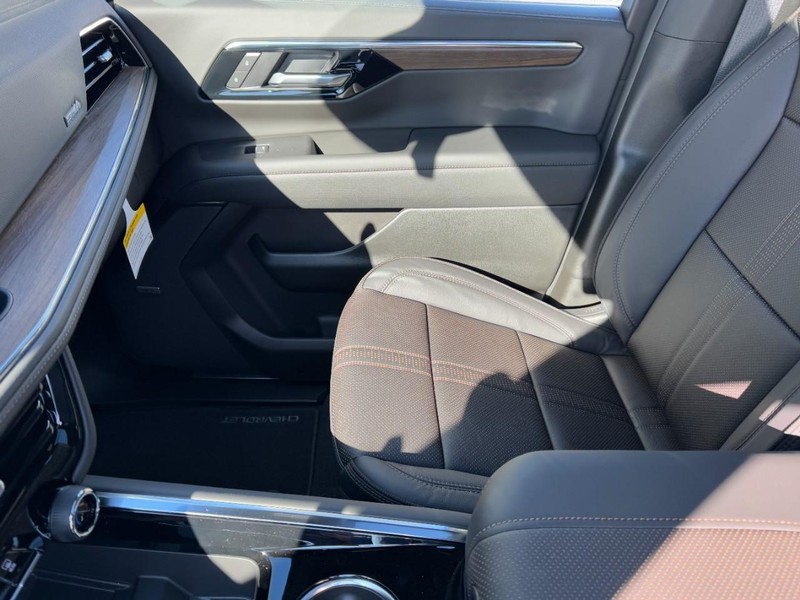 Chevrolet Tahoe Vehicle Image 09