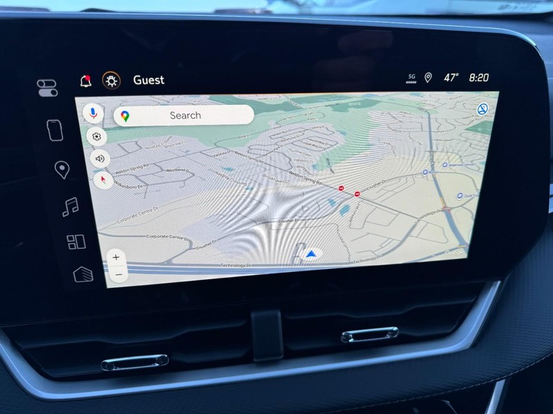 Chevrolet Equinox Vehicle Image 14