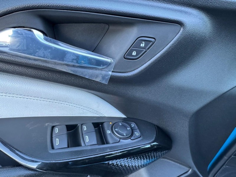 Chevrolet Trax Vehicle Image 08