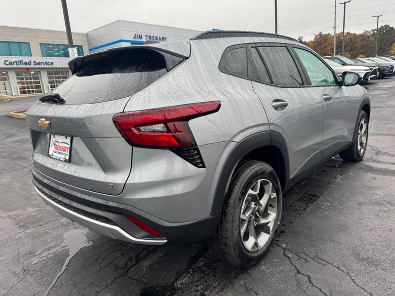 Chevrolet Trax Vehicle Image 03