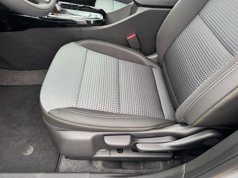 Chevrolet Trax Vehicle Image 09