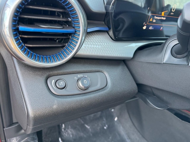 Chevrolet Trax Vehicle Image 08