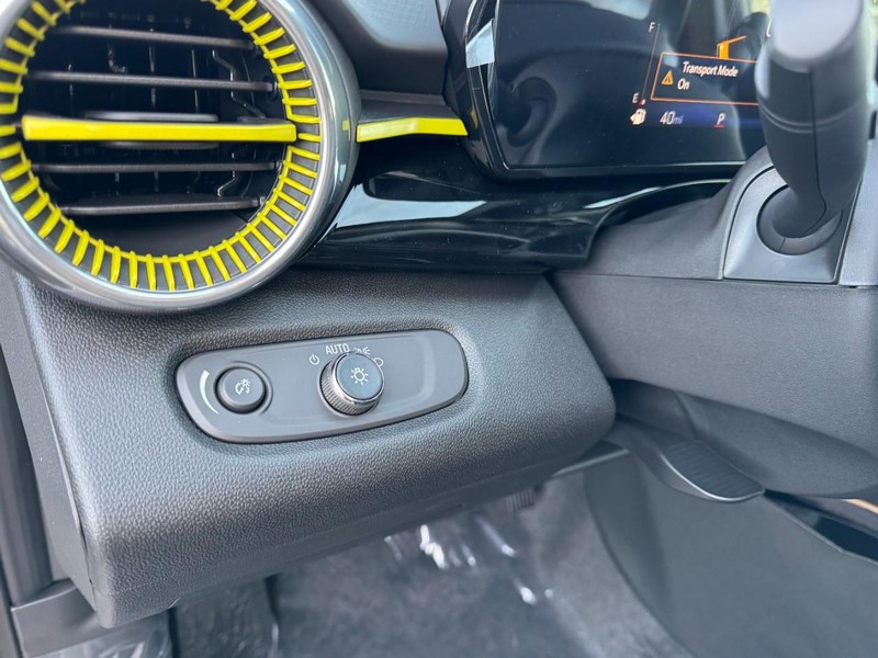 Chevrolet Trax Vehicle Image 09