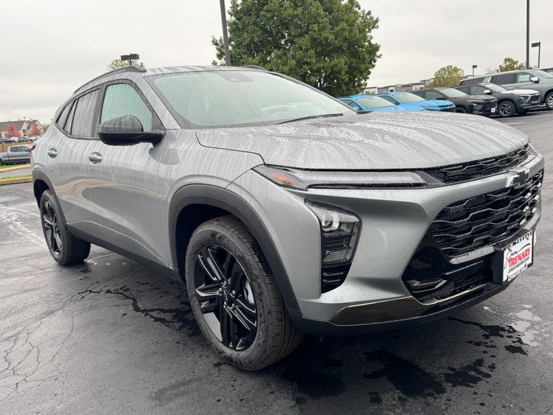 Chevrolet Trax Vehicle Image 02