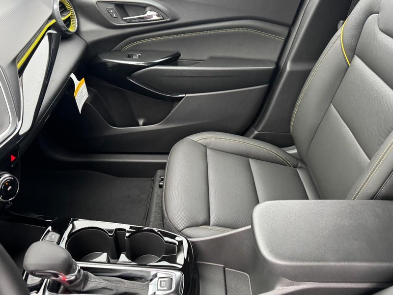 Chevrolet Trax Vehicle Image 08