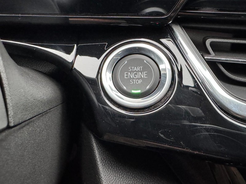 Chevrolet Trax Vehicle Image 16