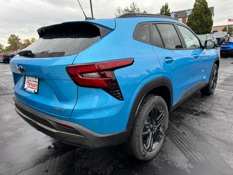 Chevrolet Trax Vehicle Image 03