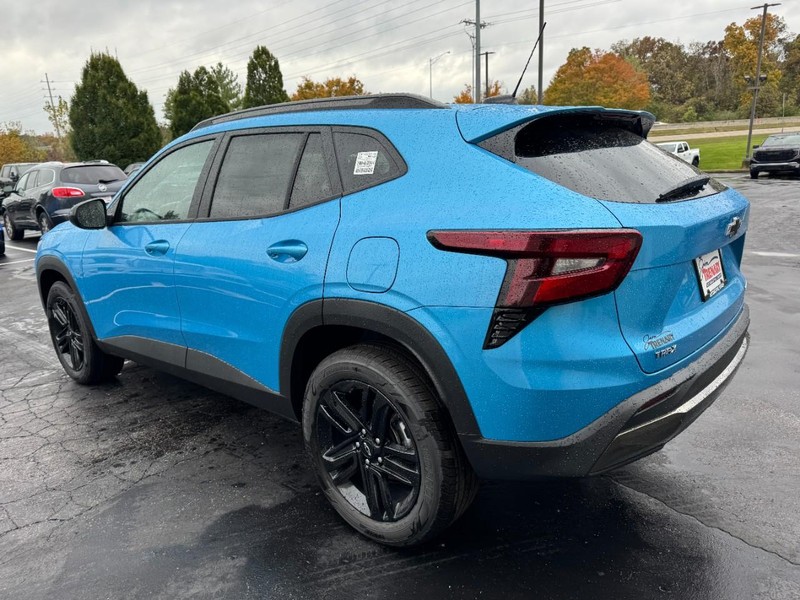 Chevrolet Trax Vehicle Image 05