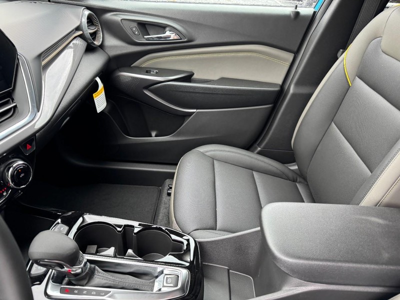 Chevrolet Trax Vehicle Image 07