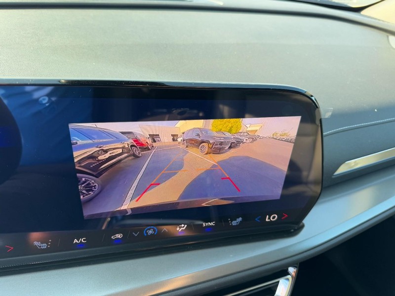 Chevrolet Traverse Vehicle Image 17