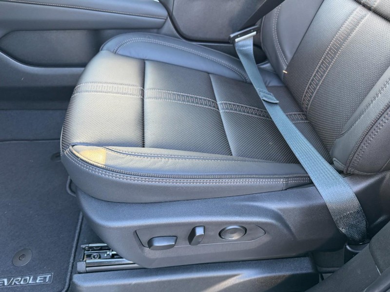 Chevrolet Tahoe Vehicle Image 11