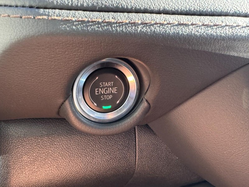 Chevrolet Tahoe Vehicle Image 20