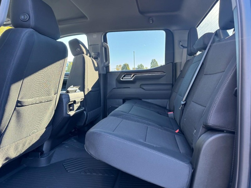 Chevrolet Silverado 1500 Vehicle Image 09