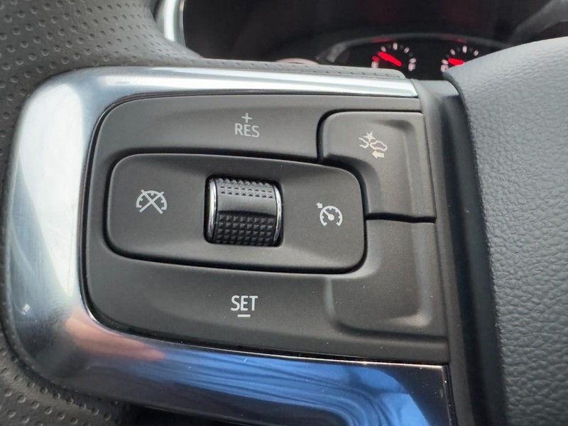 Chevrolet Blazer Vehicle Image 11