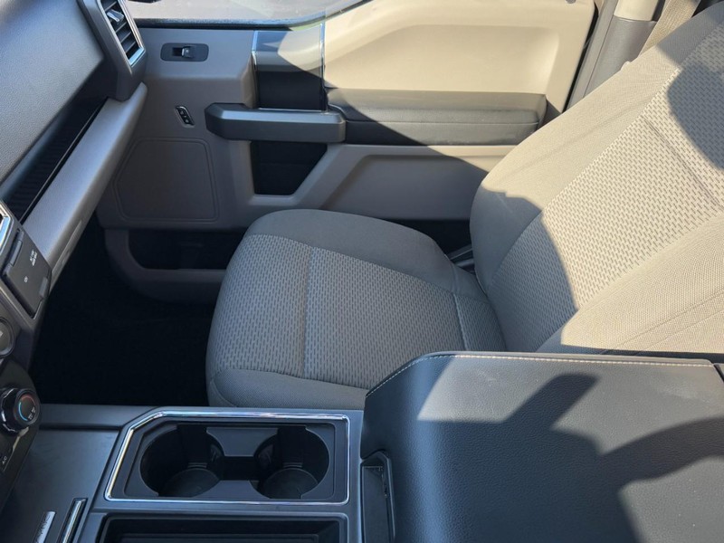 Ford F-150 Vehicle Image 14