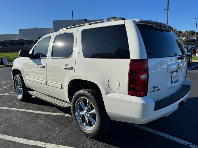 Chevrolet Tahoe Vehicle Image 05